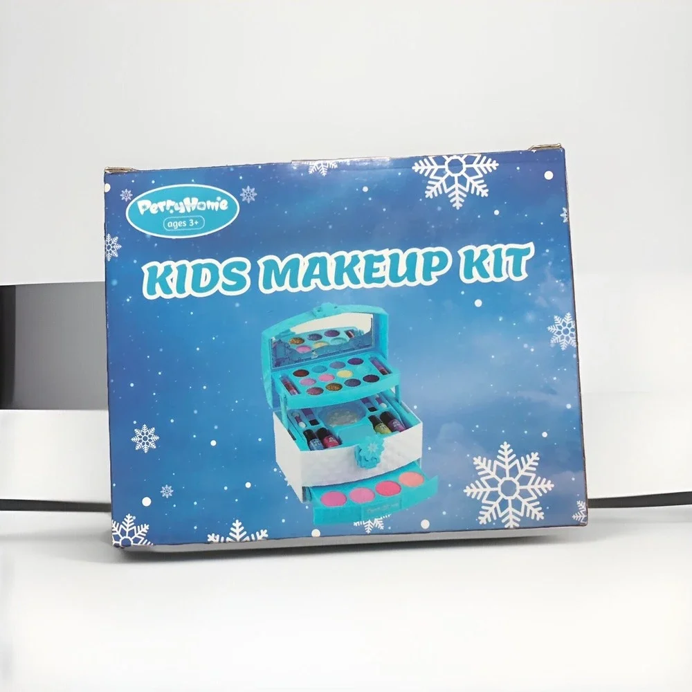 PERRYHOME Kids Makeup‎ Kit Washable Real Cosmetic Set Safe for Girls NEW